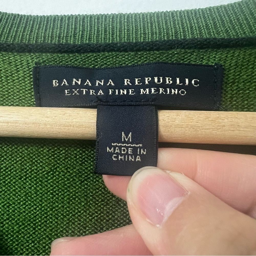 Banana Republic Green 100% Merino Wool Sweater Sz M Preppy Old Money Academia - Picture 11 of 14